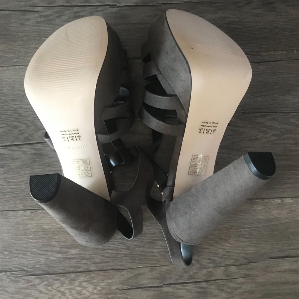 Call It Spring-Thusien heels - Picture 4 of 6